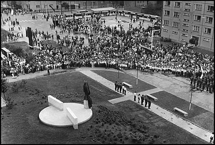 Odhalení Gottwaldova pomníku 1973