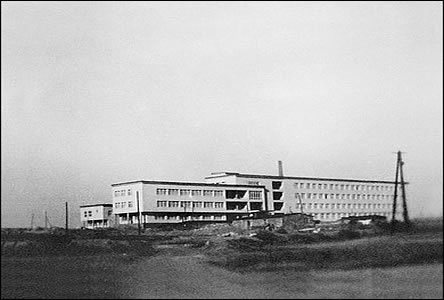 Nemocnice krátce po dob dostavby, asi okolo roku 1953.