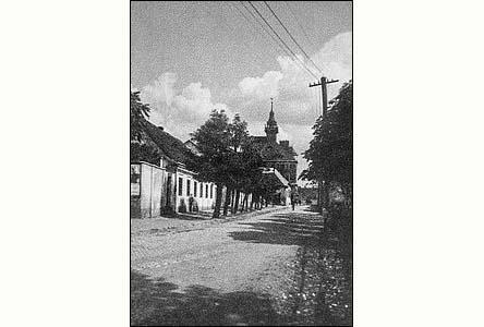 Asi jedna z nejstarších fotografií pvodní ulice Anenské.
