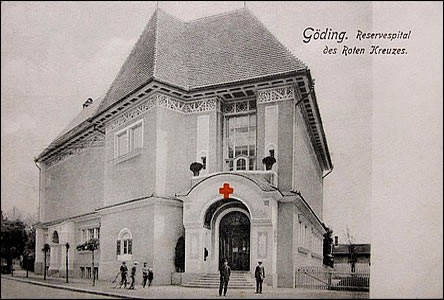 Náhradní nemocnice z Galerie v r.1915, kí na pohlednici nkdo domaloval.