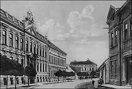 Ulice Dobrovolského v dob po roce 1912.