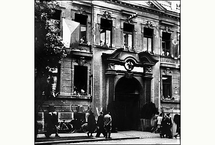 Masarykova škola zejm krátce po válce v roce 1945.