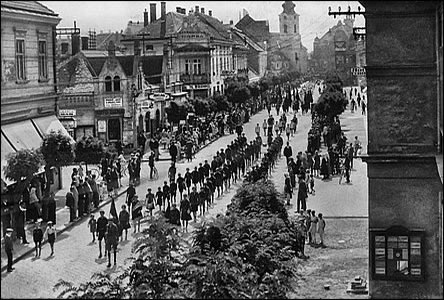 Pravdpodobn pochod cvienc pi veejném cviení v roce 1925.