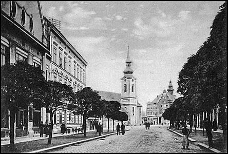 Ped Kavárnou Adler (Slavia) po roce 1910, text pohledu byl Námstní ulice.