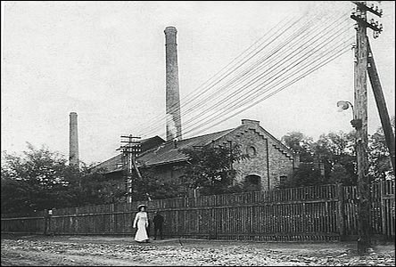 U dnešní ulice Legioná stávala kdysi první Hodonínská elektrárna.