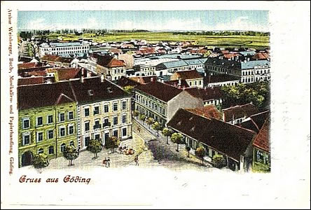 Kolorovaná pohlednice rohu námstí viz níe, okolo roku 1900.