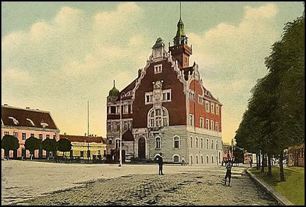 Radnice v roce 1909.