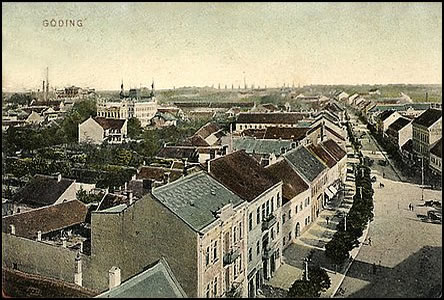 Z radnice ped r.1909, kdy byla postavena kavárna Slavia, viz foto níe.