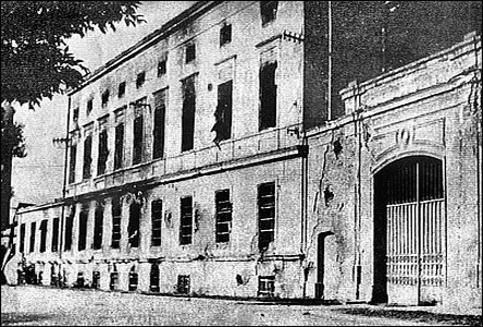 Zadní budova tabákové továrny, po roce 1945 byla strena.