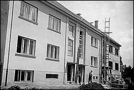 Výstavba dom za KB na ulici Vrchlického po roce 1938.