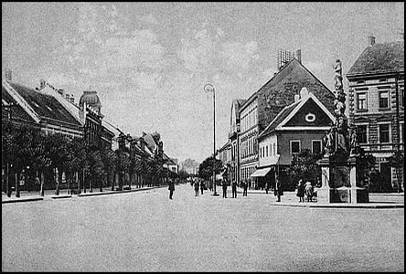 Pohled z Masarykova námstí ke kiovatce ped rokem 1935.