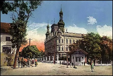Nmecká reálka vedle Horního dvora po roce 1900.