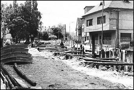 Po roce 1970 byla na Zámecké ulici prováděna rekonstrukce kanalizace.