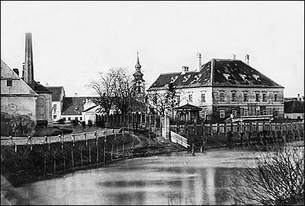 Okolo zámeku na Slovensko v roce 1870.